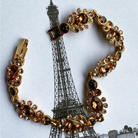 GIVENCHY stunning vintage crystal bracelet - Picture 11 of 12